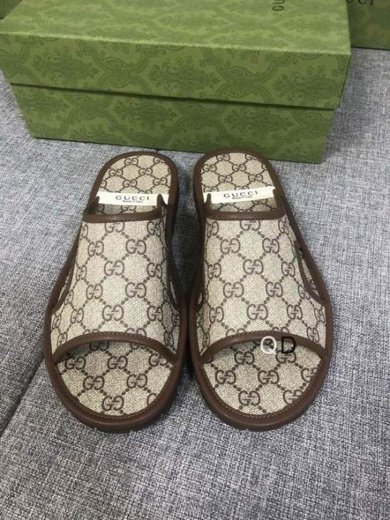 Picture of Gucci Slippers _SKUGuccisz36-48GDT01021795